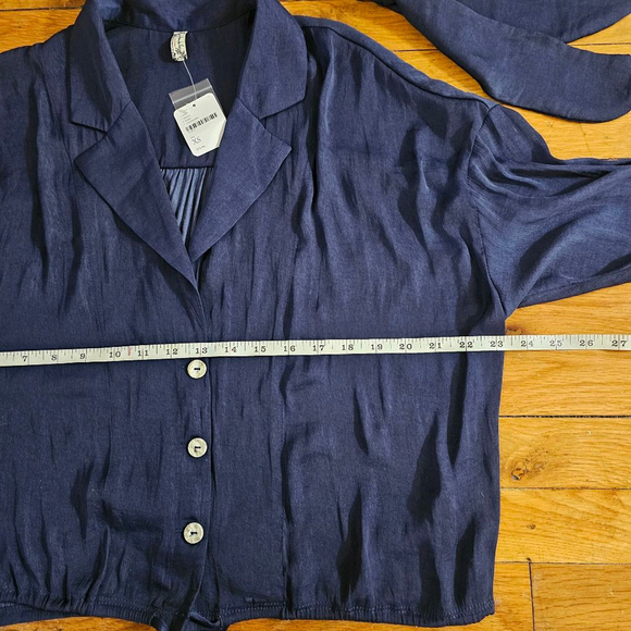 Free People Top Women's XS Blue Long Sleeve Lightweight - Picture 4 of 7